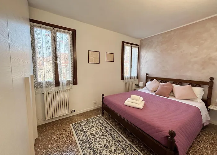 Ca' Sunshine Your In San Marcuola Apartament *